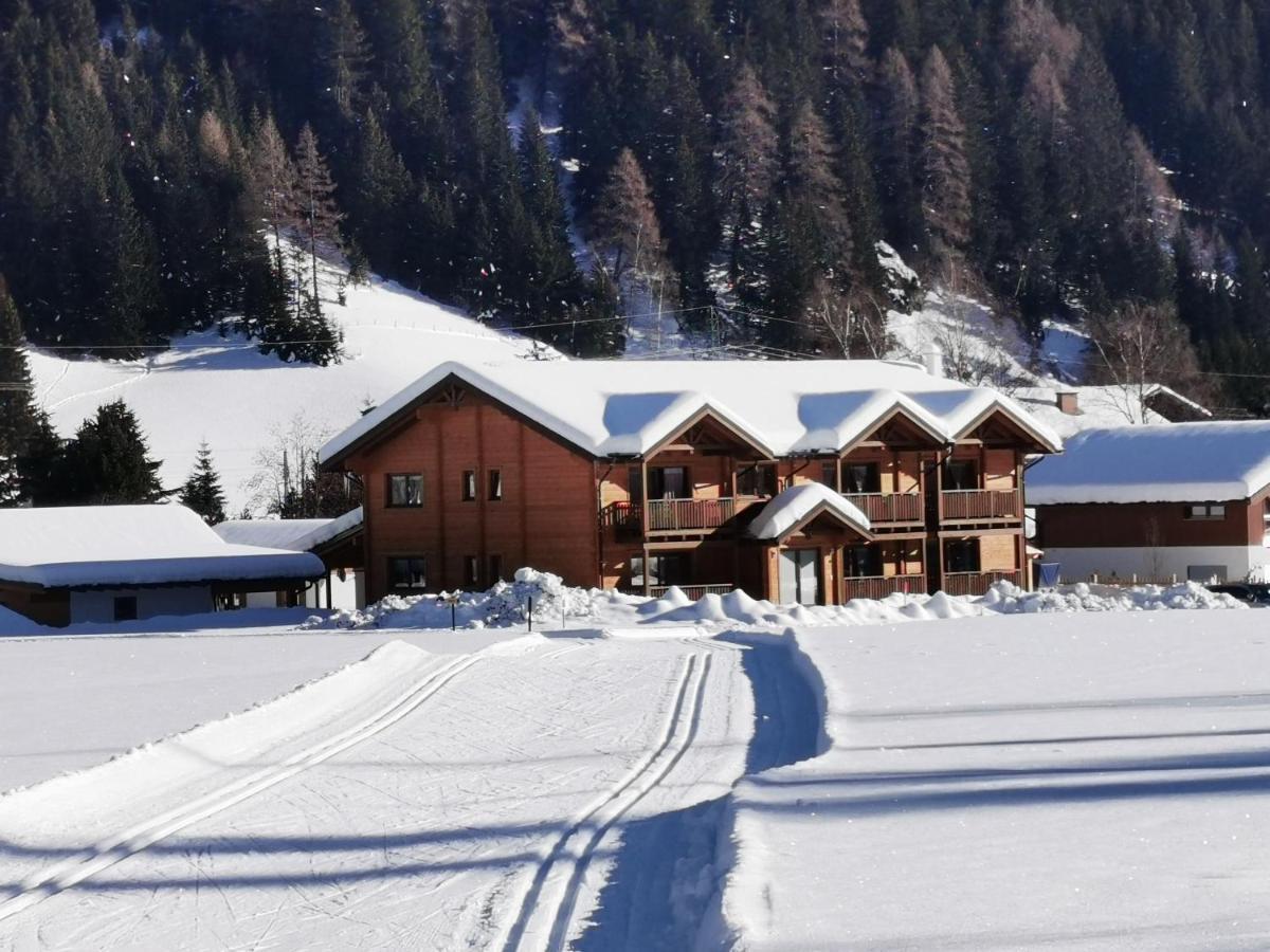 Tauern Appartements Mallnitz Bagian luar foto