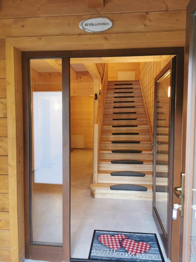 Tauern Appartements Mallnitz Bagian luar foto