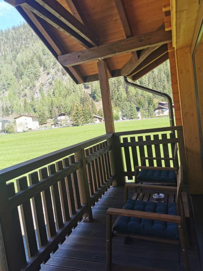 Tauern Appartements Mallnitz Bagian luar foto
