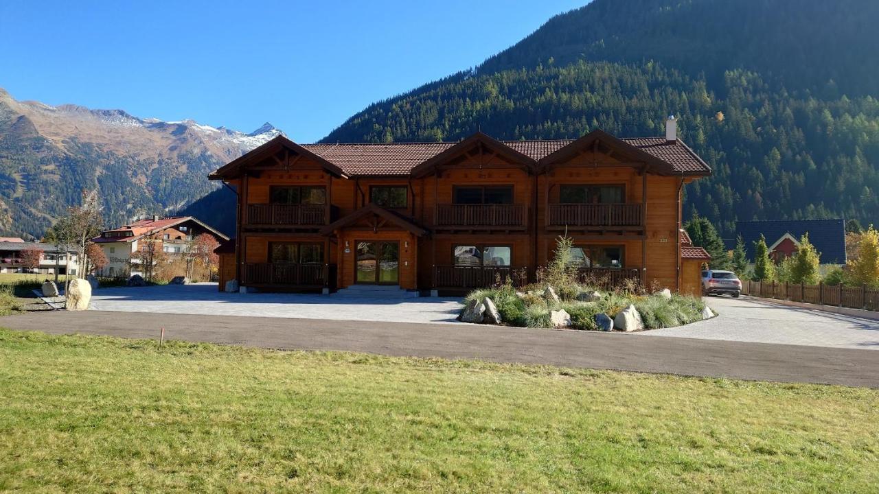 Tauern Appartements Mallnitz Bagian luar foto
